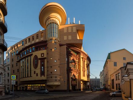 10 самых уродливых зданий Москвы